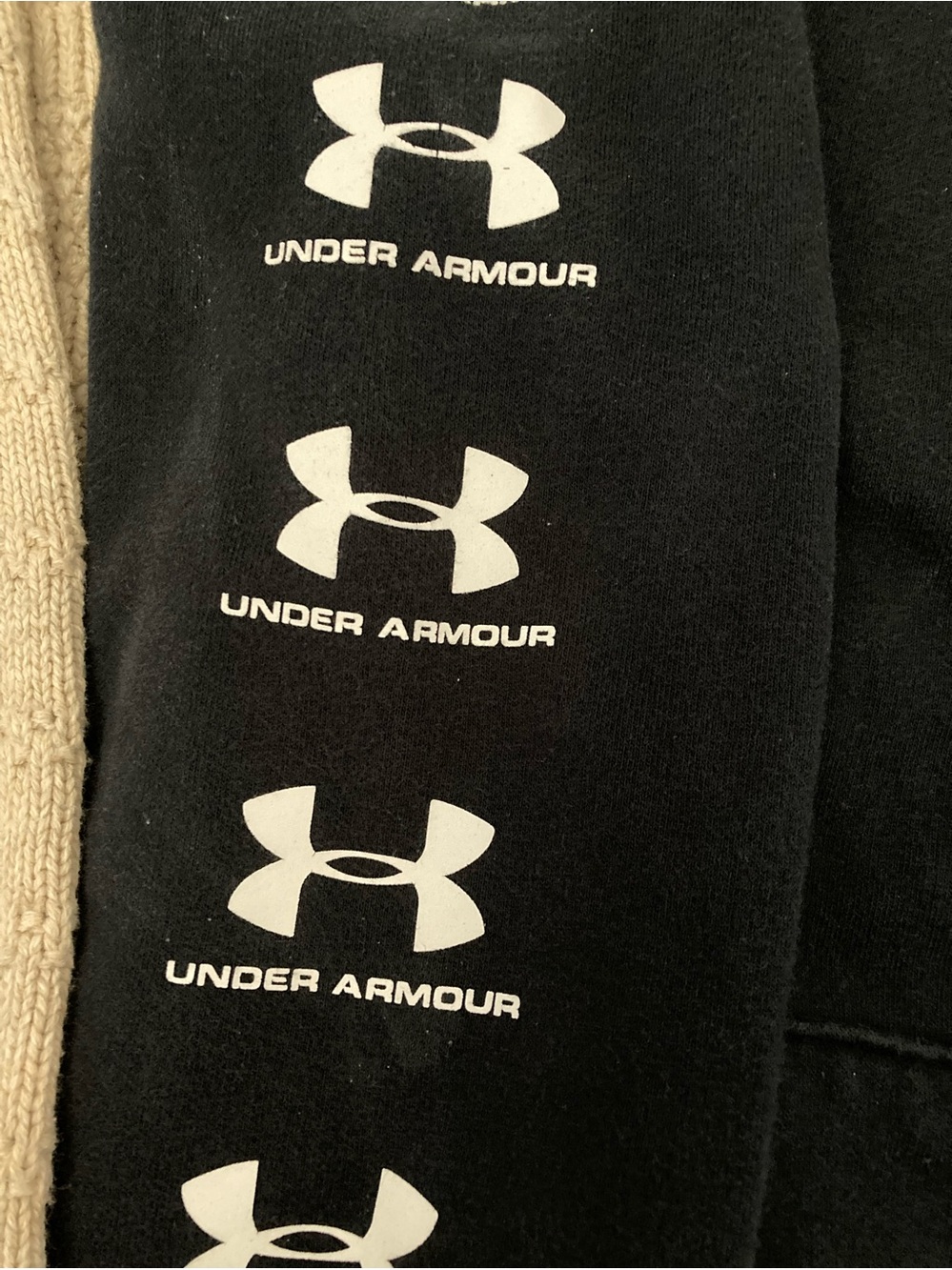 BUNDLE: Boys Sz 12-14 School Clothes Under Armour Tees Joggers Hoodie Sweater - Picture 9 of 15
